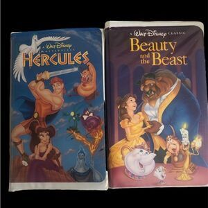 Bundle of VHS tapes Disney